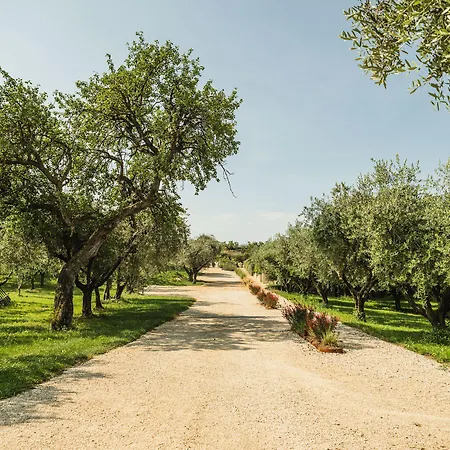 Ξενοδοχείο με διαμερίσματα Privilegium 4*